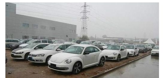 白色的車有這么多缺點(diǎn)！為什么近25%的車主還買它？