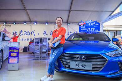 【車展第一天】遇到那個TA，放棄蘋果8......