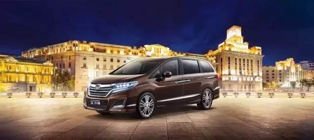 紳士的出行需求，這臺(tái)車滿足你